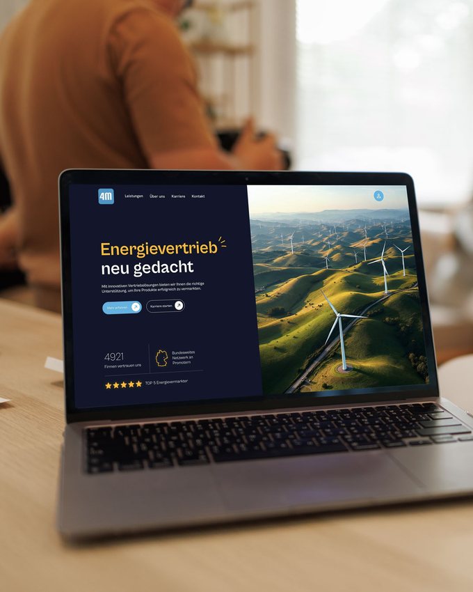 Webdesign: neue Website auf dem Laptop